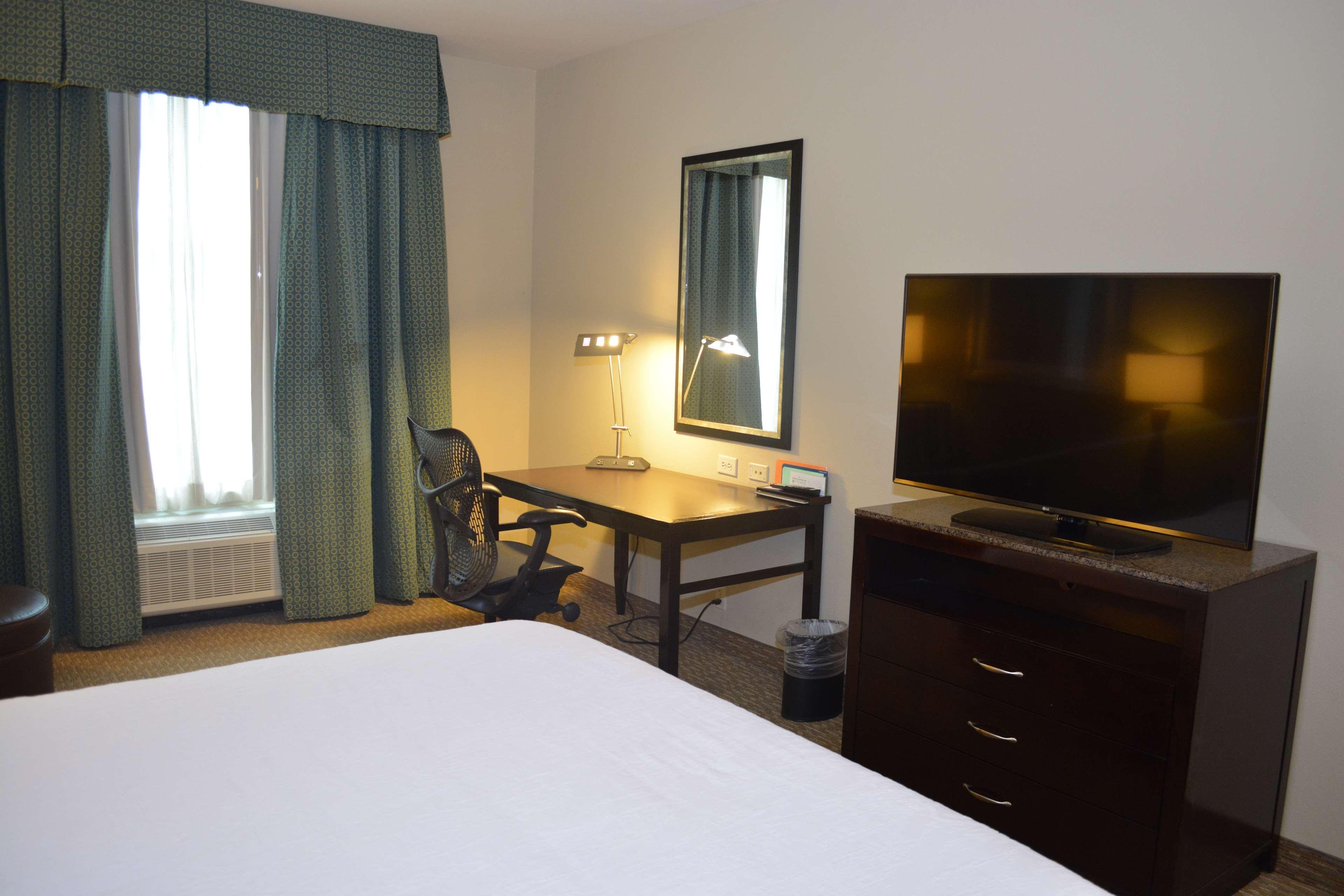Hotel Hilton Garden Houston-pearland 3*
